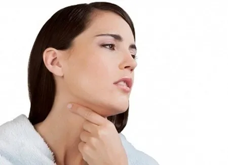 Khàn tiếng, chớ xem thường ảnh 1